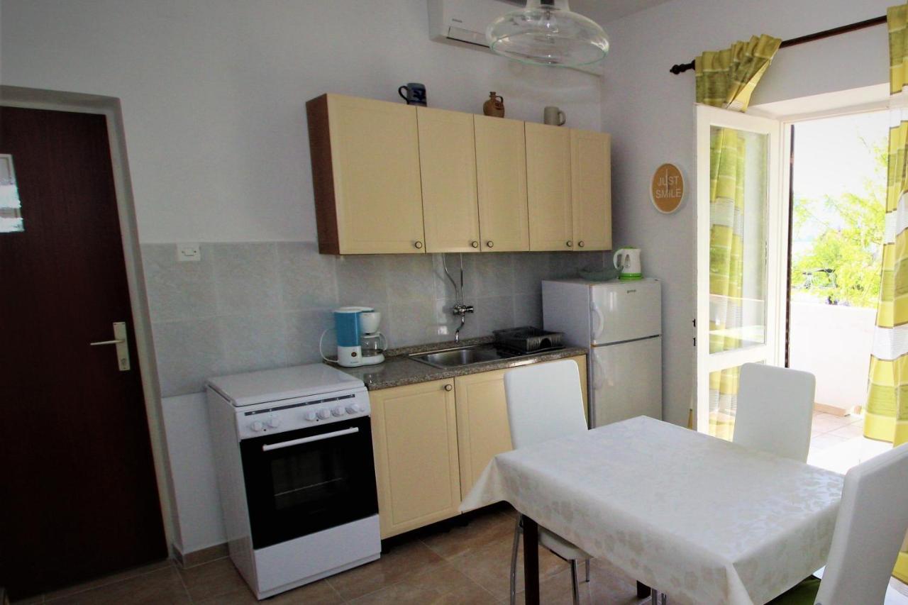 Apartments And Rooms With Parking Space Pag - 13060 帕格 外观 照片