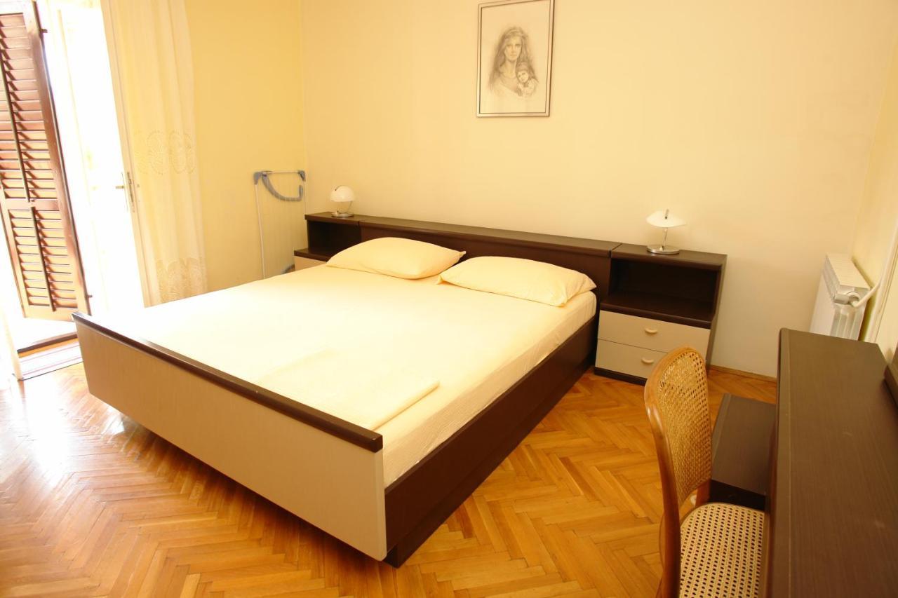Apartments And Rooms With Parking Space Pag - 13060 帕格 外观 照片
